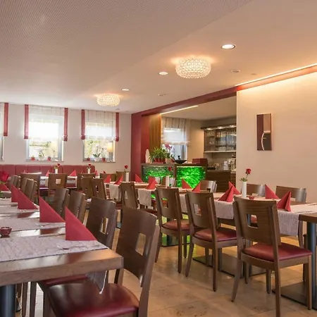 Muellers Weingut Und Weinstube Im Auerberg * Nordheim (Baden-Wurttemberg)